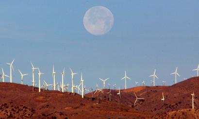 Some environmentalists oppose wind farms, such as this one in the Mojave Desert in California, because they consider the projects to be eyesores planted on near-pristine landscapes.