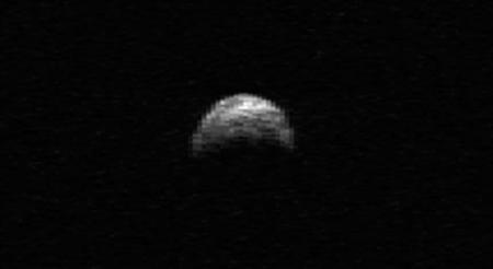 Big Asteroid Has Close Encounter With Earth Photo: Reuters/NASA/Cornell/Arecibo/Handout