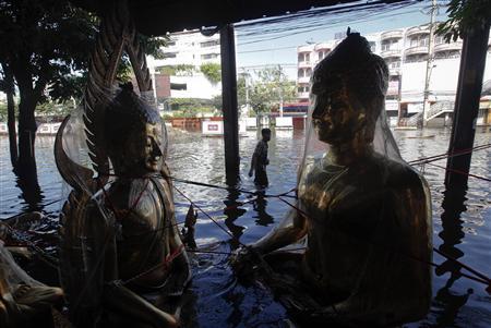 Spate Of Disasters Exposes Supply Chain Weakness Photo: Kerek Wongsa