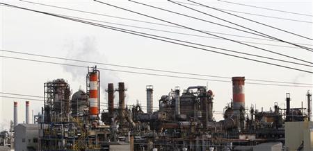 Japan CO2 Emissions Rise 4.4 Percent In 2010/11 Photo: Issei Kato