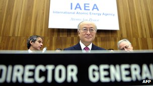 IAEA Director-General Yukiya Amano (C) at the board of governors conference at the agency headquarters in Vienna 