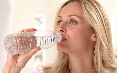 Brussels bureaucrats were ridiculed yesterday after banning drink manufacturers from claiming that water can prevent dehydration. 