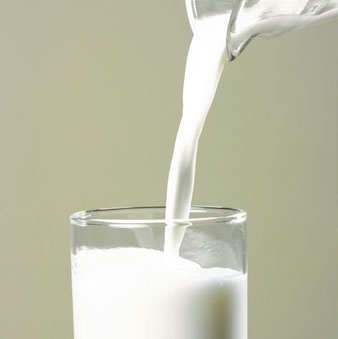 pouring_milk