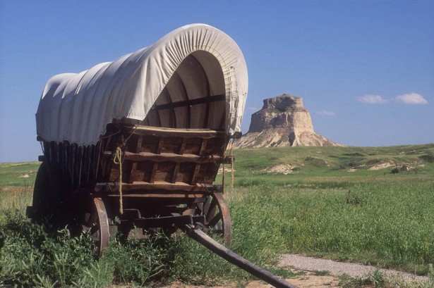 Conestoga wagon on the Oregon Trail